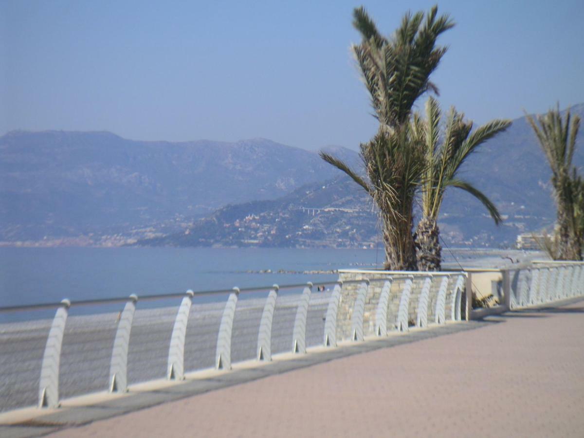 Villa Vigna Camporosso  Bagian luar foto